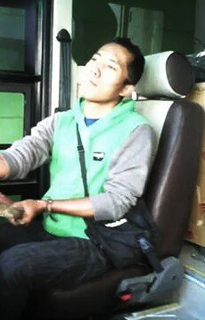 peyekiwan's profile picture. kebahagiaan adalh  impiAn