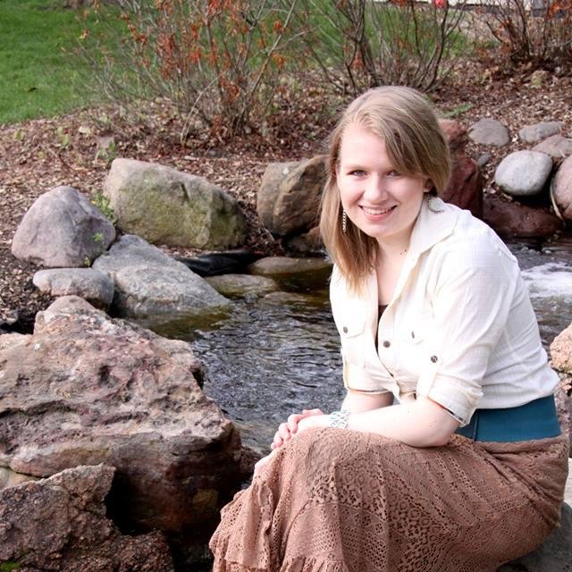 anialley14's profile picture. 