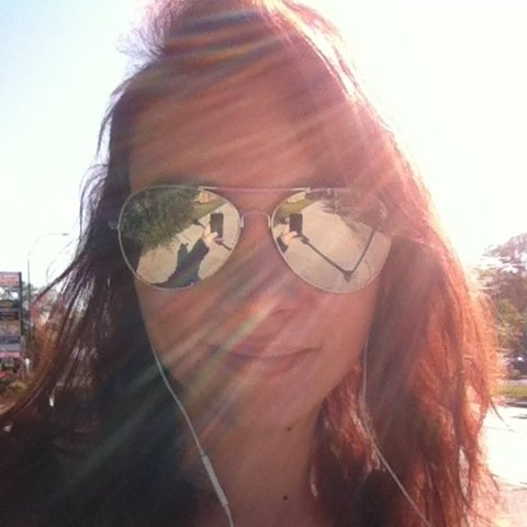 emiiieee's profile picture. There are cracks in everything. That's how the light gets it. -Leonard Cohen