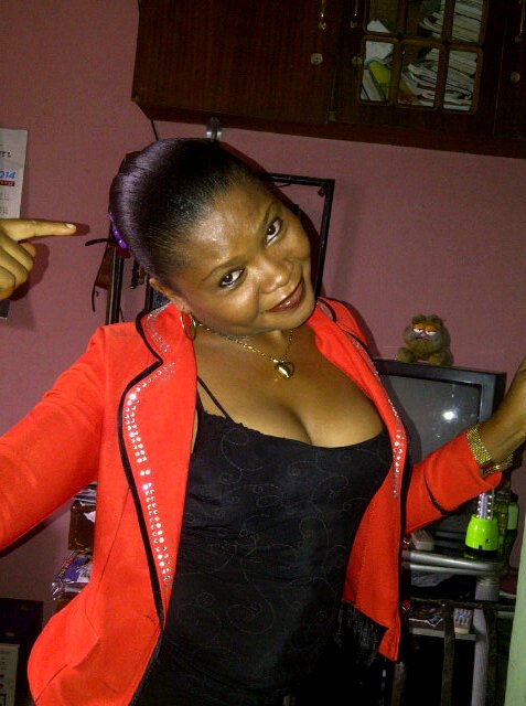 onyi_blink's profile picture. Chatting with people round the world. 27BD77D6 BBM life is good. Live a happy life....