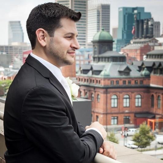 Digital product management professional. Passionate about digital media, technology and the UConn Huskies!