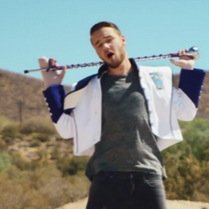 HELLO THIS IS A FREE FOLLOW BC ILY you dont need to follow this account but if you could follow my main acc @Versacegirll then id love you even more xx