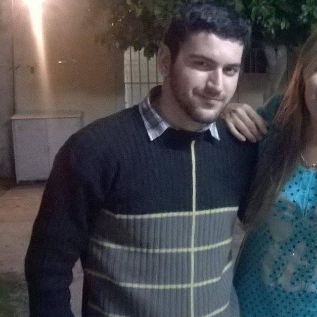 Estudiante de Bioquímica
Fanático de San Lorenzo de Almagro