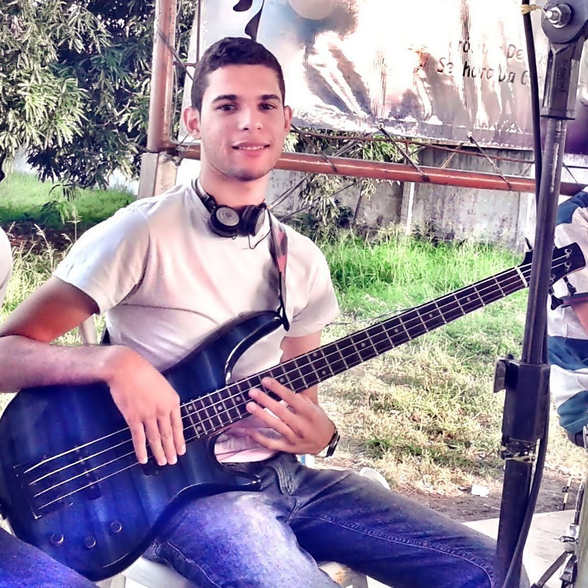 face:http://t.co/Ud69QLIQjz