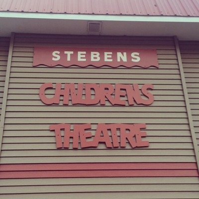 stebensct's profile picture. Instagram: @stebenschildrenstheater