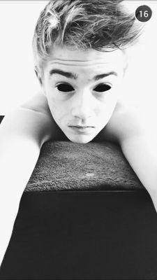 layouttesting01's profile picture.