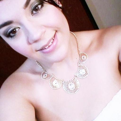 Rayada de ♥ , alegre , sincera ..