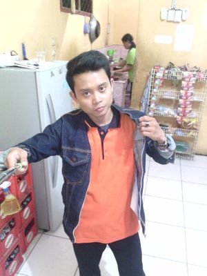 mencari dengan penuh suka cita.
harapan trbesar ku untuk sukses..    (CINTA_HARTA)