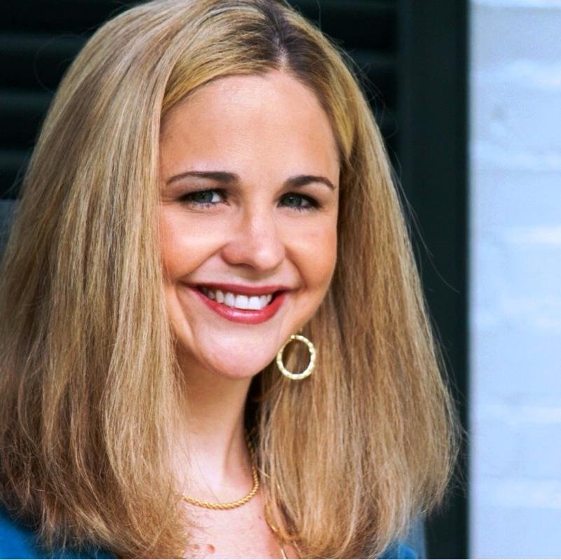 KellyDarmofal's profile picture. I am a mother, wife, teacher, and author...