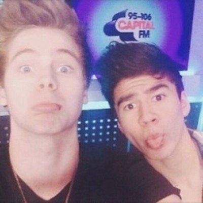 please follow @clifforxdyo !!