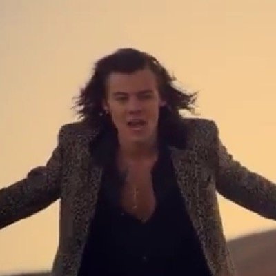 follow @gtfharry !!!!!!!!!