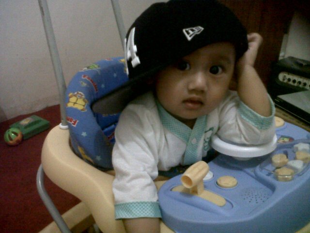 ©åєќ°◦°◦° kalau selalu seperti ini :(,, cepat besar yaaaa nak, biar bs ikut bunda jalan-jalan