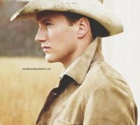 I'm Noah, I love animals, I Love to perform and see people's smiling faces, and amazed faces .my mom @karenmargretho1 , And I'll be greatful forever.
¤OC¤RP¤STR