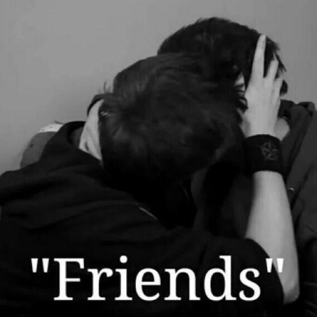 ShidgitIsReal's profile picture. Mendie, Rosser, Dellyer, Germanister and Criaturita.