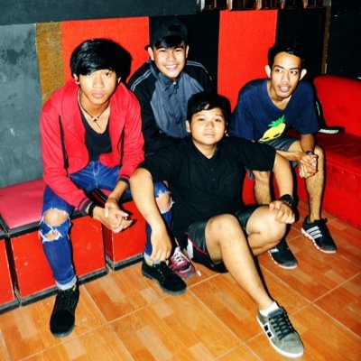 WayForLife Official Alternative Rock Pop Punk Indonesian|Personil: Vocal:@ZackySauqi Gitar:@Ivankav25 Bass:@eka_onedha Drum:@ElfrinWFL |CP:087867609081