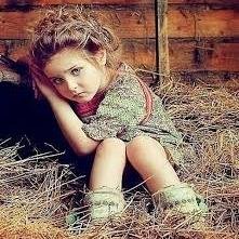 ALMATYqiRL's profile picture. 