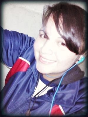 Amo el rock y pop, amo leer y escuchar musica