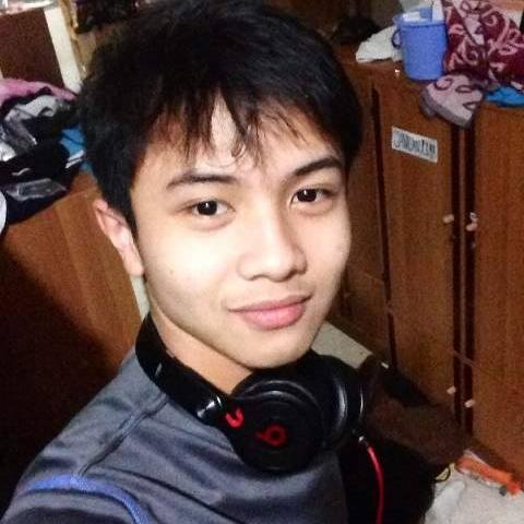 I Love Allah SWT , My Family, My friends, My girlfriend Nikita de nada :*
