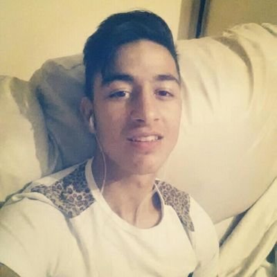 Jeune turc , 18 ans , Bruxelles city gang ... Follow me je te follow bac j'ai jure