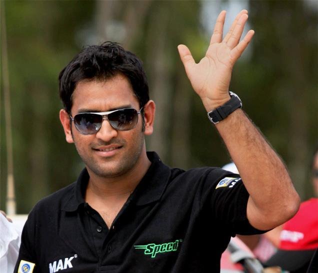 I love dhoni