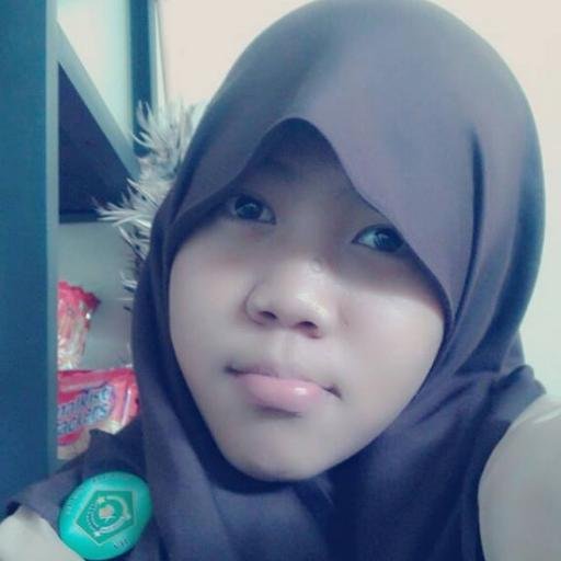 hapzary12's profile picture. 