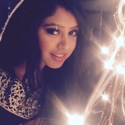 ace_nandini's profile picture. DREAMER.... ACHIEVER ... NERD.. And i Love fireflies