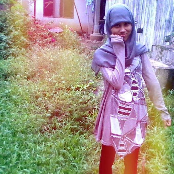Ku ingin melupakan seseorang yg telah menyakitiku,,