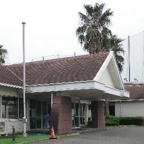 福岡県福津市上西郷のゴルフ練習場、コロニーグローブゴルフクラブです。イオン福津目の前です。