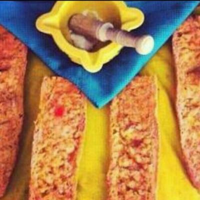 Deixeble del Barrufet Rondinaire que si no fos per la veu seria cantant. Twitter no barrufa!