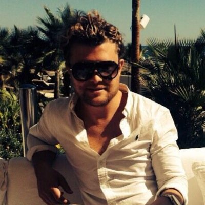 Entrepreneur | Founder @movoncom