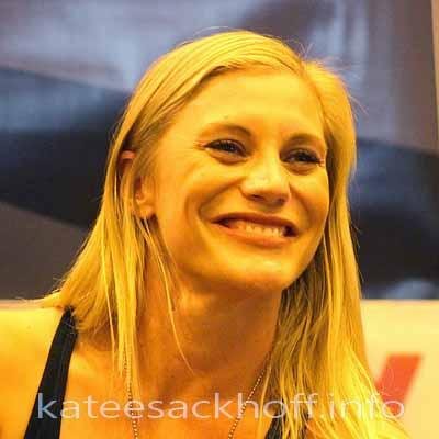 I'm a big fan of actress @kateesackhoff! This is a FAN-TWITTER profile, I'm not Katee. Her account is @kateesackhoff