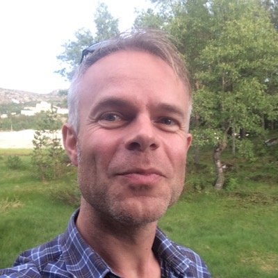 ToreRenberg's profile picture. Author. Musician. Vinyl freak. Father. Fighting darkness.