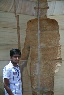 karthik_r5's profile picture. 