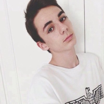youtuber/pizza enthusiast/insta:iker2198x