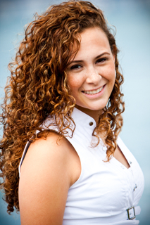 Inde Singer Songwriter! I'm 19 and Music is my passion! I'm recording a CD and will let you know when it's ready! Love to dance, perform and act too!