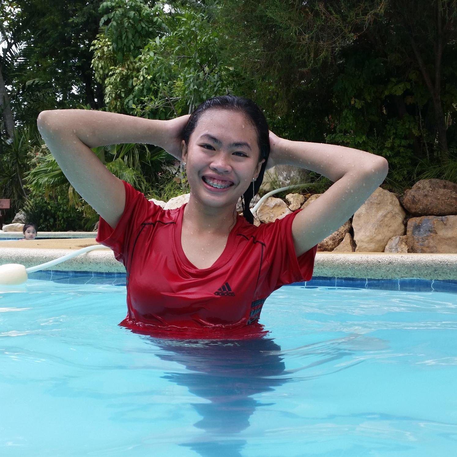 Simply Mae :)