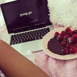 krisityy_16's profile picture. Love/Light/Power/Danger/Mystery