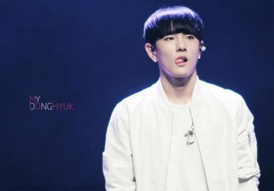 안녕하세요 YG연습생 댄스,보컬담당 YG IKON멤버 김동혁(金东赫)봇 입니다!970103 많이사랑해주세요!원조봇 입니다 중복봇 폐계안받습니다! 130823~ING 실제 김동혁군이 아닙니다