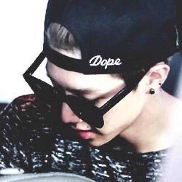 『 Role Player of Mark @mtuan93 』 stay with me free breakfast. stay with me free wifi. #ŠüprémēFâm