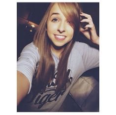Hey im Jenn! I make YouTube videos.