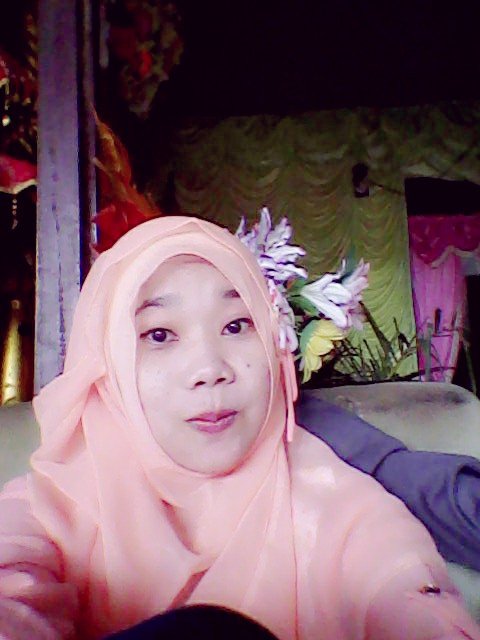 senyumizzy21's profile picture. just me