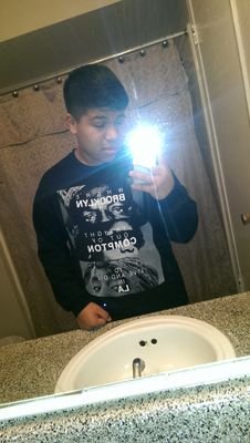 sabastiantruji1's profile picture. 