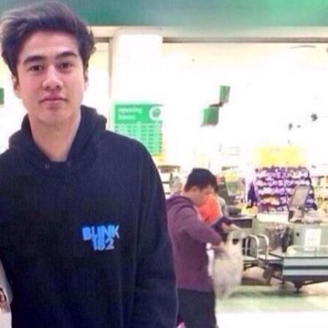 frickoffafii's profile picture. follow @loveftirwin and retweet this tweet please https://t.co/nHoEwiWaaV