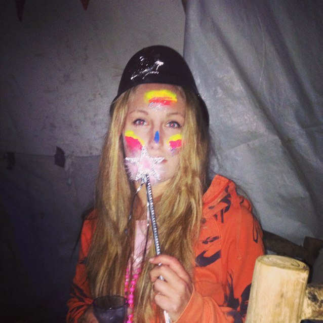 goldenfidget's profile picture. Cornish maid. Surfer. Lover. Drinker. Fidgeter.
..If you think this is a man's world you have been misled..