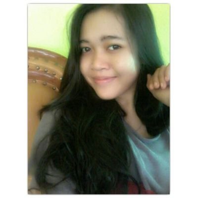 dedekarmyla's profile picture. 