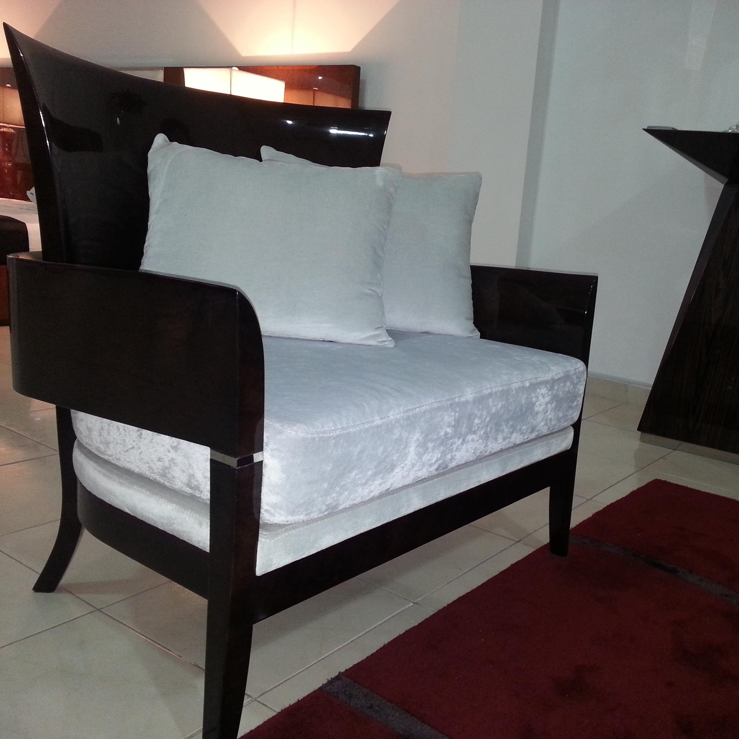 ELKIN GAMBOA Fourniture and Interior Design is a top quality furniture company, in Bogotá, Colombia.