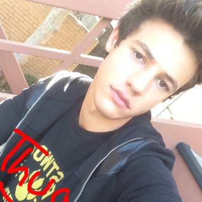 follow @kidrauhl_dallas turn ON her notifications and be active for a dm to 7/12 + grant + dylan + bryant etc. :)