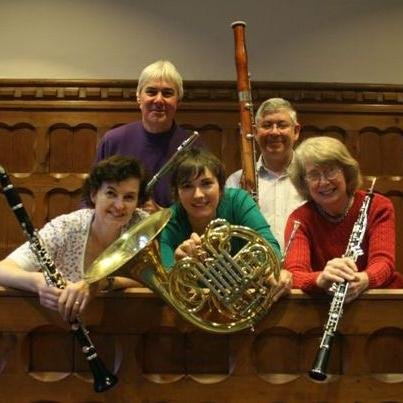The Pavlova Wind Quintet was founded in 1999. We give concerts in Oxford and all over southern England. We also play for conferences and events.