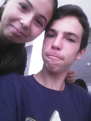 teu charme, teu estilo, teu jeito de olhar me deixa de um jeito que eu sei la :D