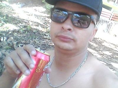 Oi,gosto de tomar uma cerveja,de sair pra tomar cerveja,de beber cerveja,de sentar e beber cerveja,de cantar e beber cerveja,,,resumindo adoro uma gelada...
